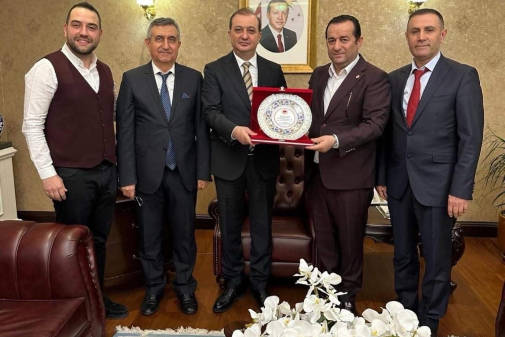 Adalet bakan yardımcısı Hurşit Yıldırım ziyereti.