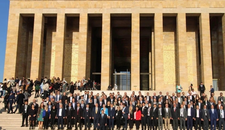 Genel Başkanımız ,Tüm İl başkanlarımızla ATA”mızı ziyaret ettik…