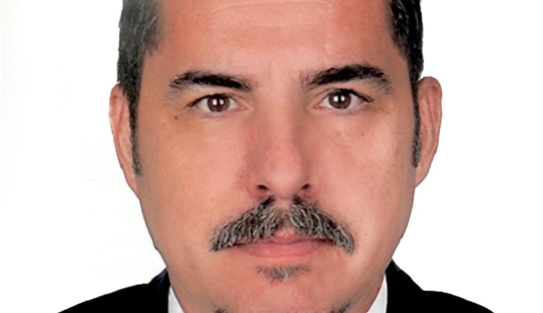 ÖZKAN YALAZA / İZMİR