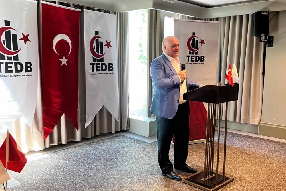 TEDB istanbul teşkilatı genel başkanımız Hakan Akçam”la tanıştı…